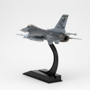 f16